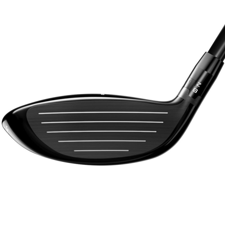 Madera TITLEIST GT3